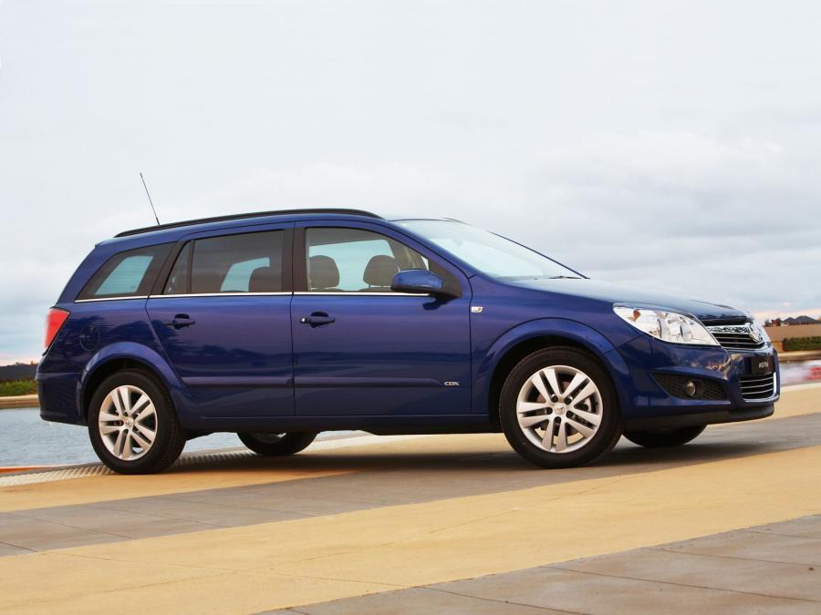  Holden Astra Wagon 2005 года  (фото 6 из 16)